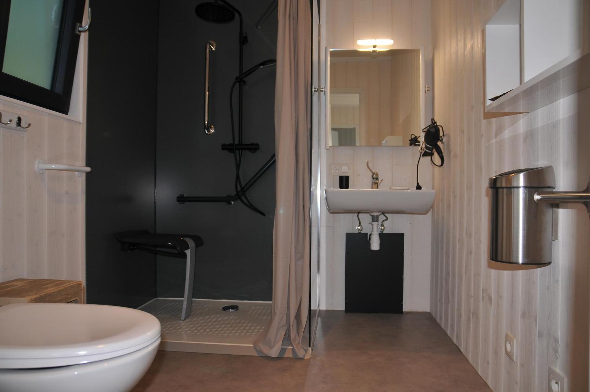 Lodges Arverne Vic-le-Comte Exterior foto